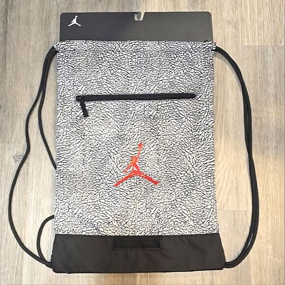 Jordan Jersey Gym Sack Drawstring Bag- 100Black/E - Picture 6 of 7